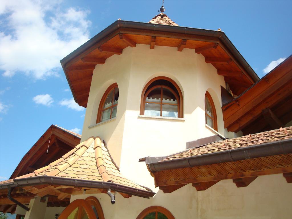 Agritur Cornasest Bed & Breakfast Breguzzo Ngoại thất bức ảnh